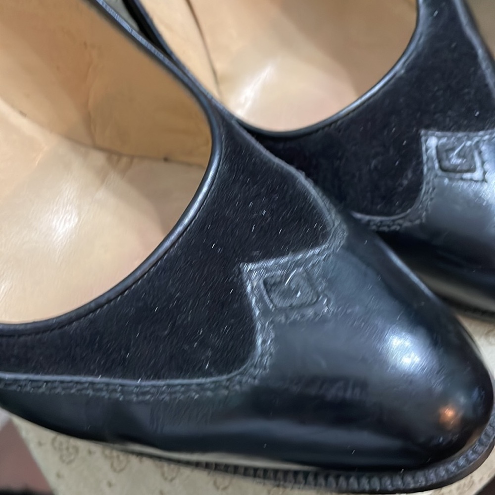 Vintage Black Gucci mules - Picture 6 of 10
